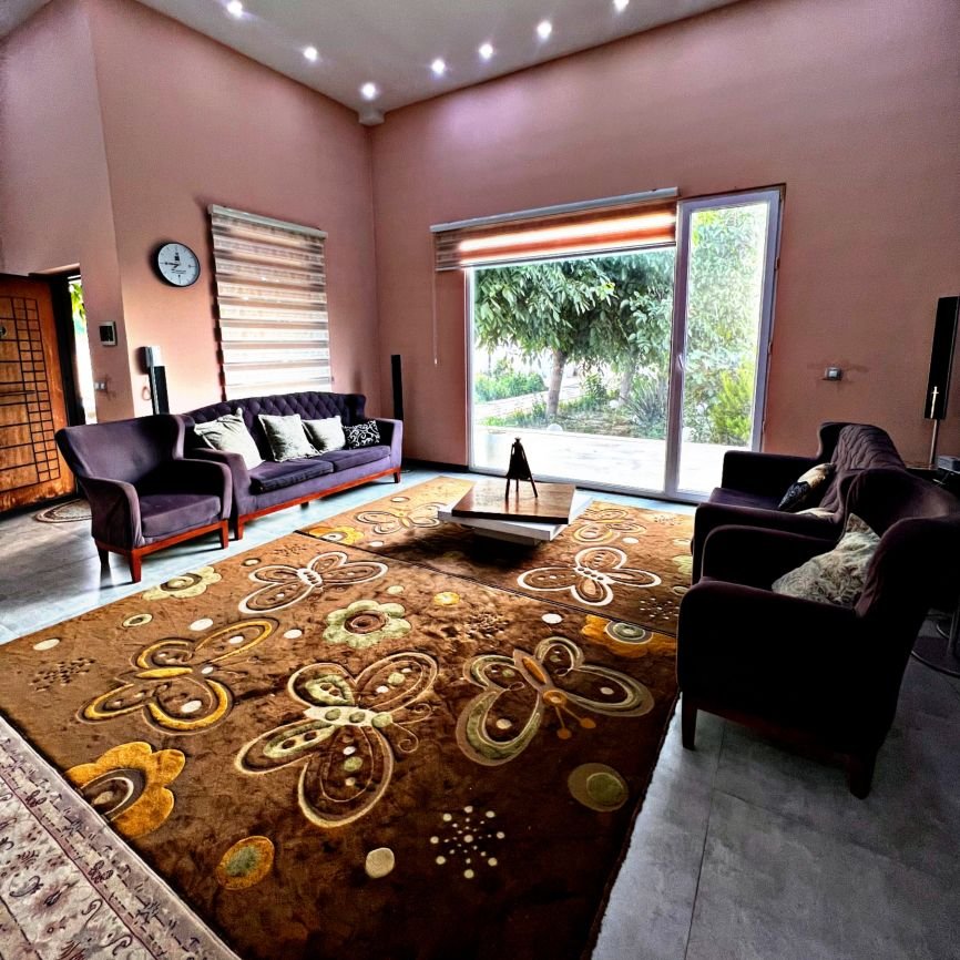 ویلا دوخوابه رز  2 - پذیرایی