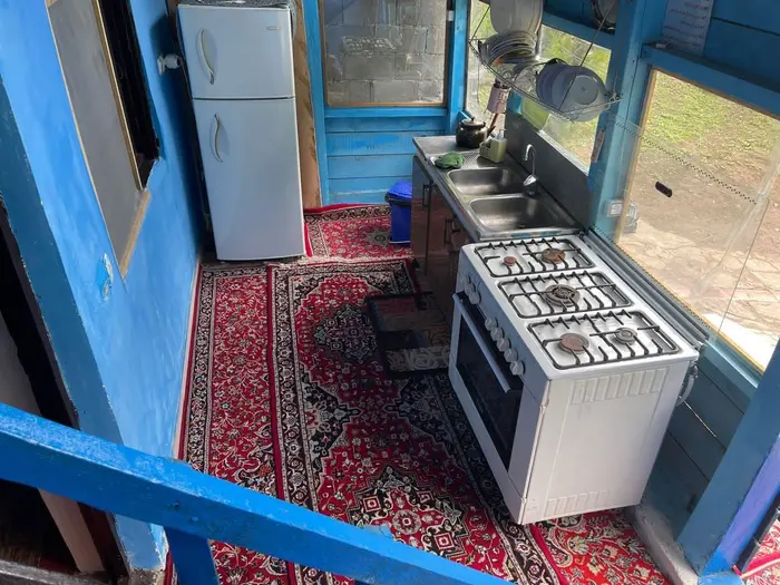 کلبه دوخوابه جنگلی چوبی بری