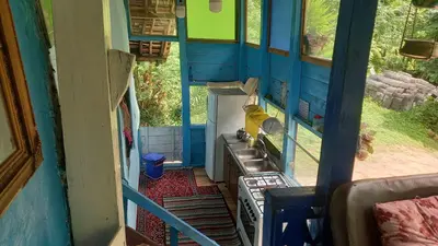 کلبه دوخوابه جنگلی چوبی بری