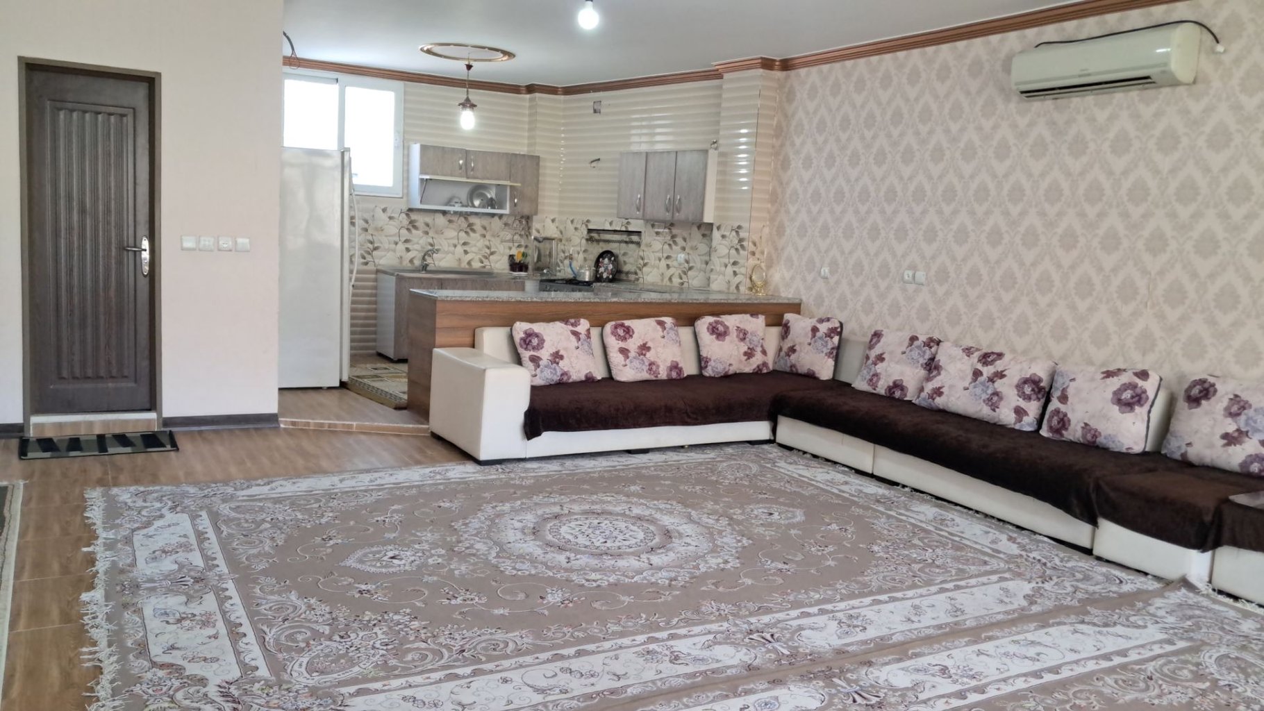 آپارتمان دوخوابه امید1
