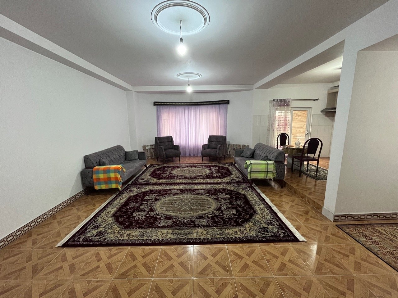 آپارتمان دوخوابه حلاج