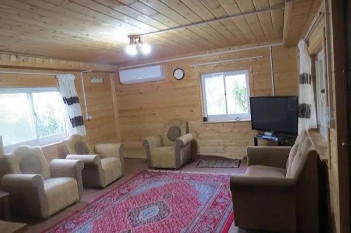 کلبه دوخوابه جنگلی جکوزی دار صفری