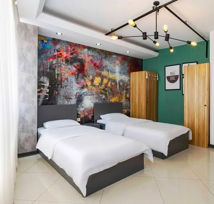 آپارتمان دوخوابه پارک وی - واحد 13