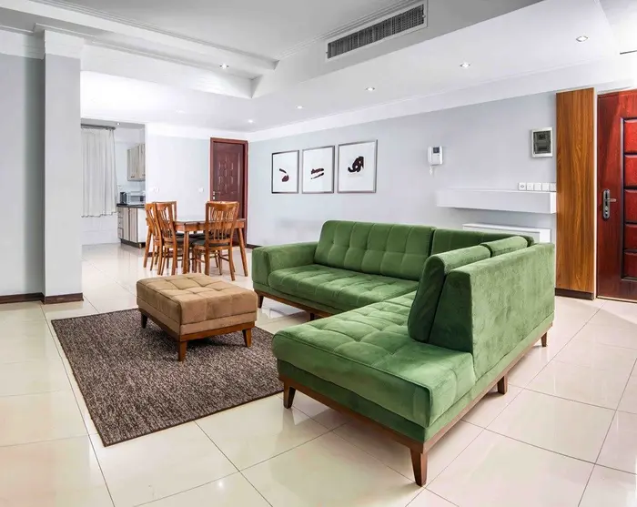 آپارتمان دوخوابه ویژه سه تخته جمهوری