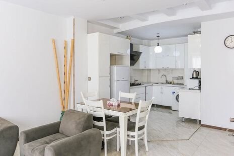 آپارتمان دوخوابه اشرفی واحد شمالی ۱۰