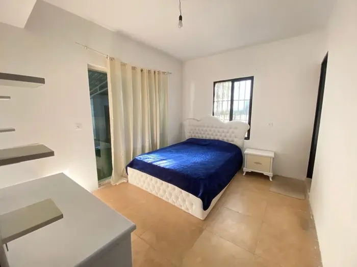 سه خوابه استخردار آبگرم نارون