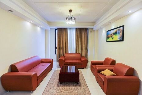 آپارتمان دوخوابه ویژه کورش ستاری