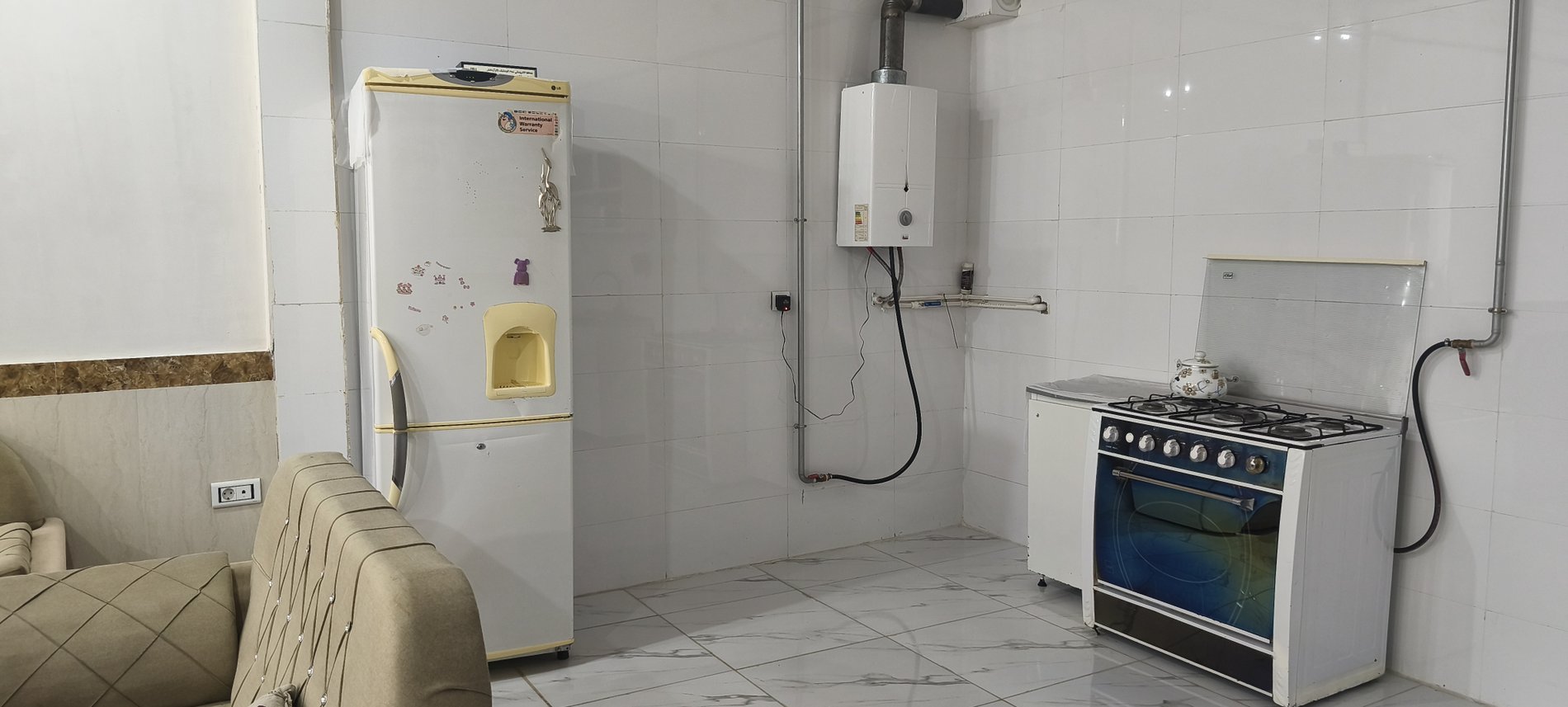 سوئیت یک خوابه دریاچه زریبار