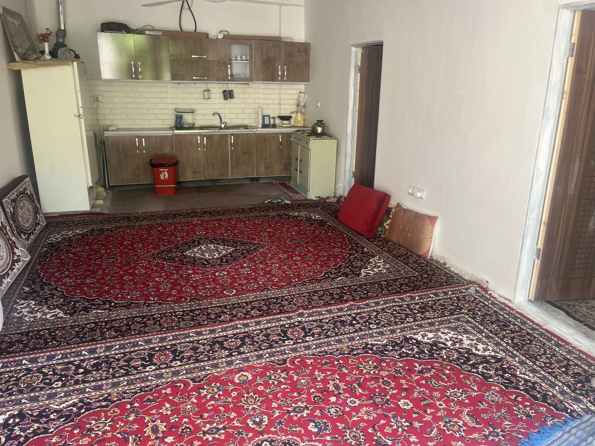 ویلا یک خوابه باغ سنتی سرای شایسته نیاسر
