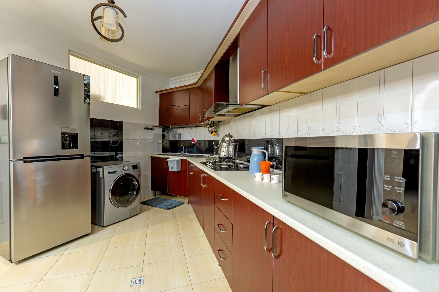 آپارتمان دو خوابه کلانتری 2 - واحد 8