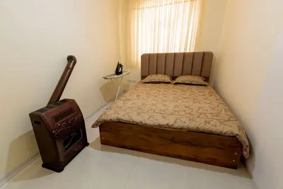 آپارتمان دوخوابه کلانتری 4