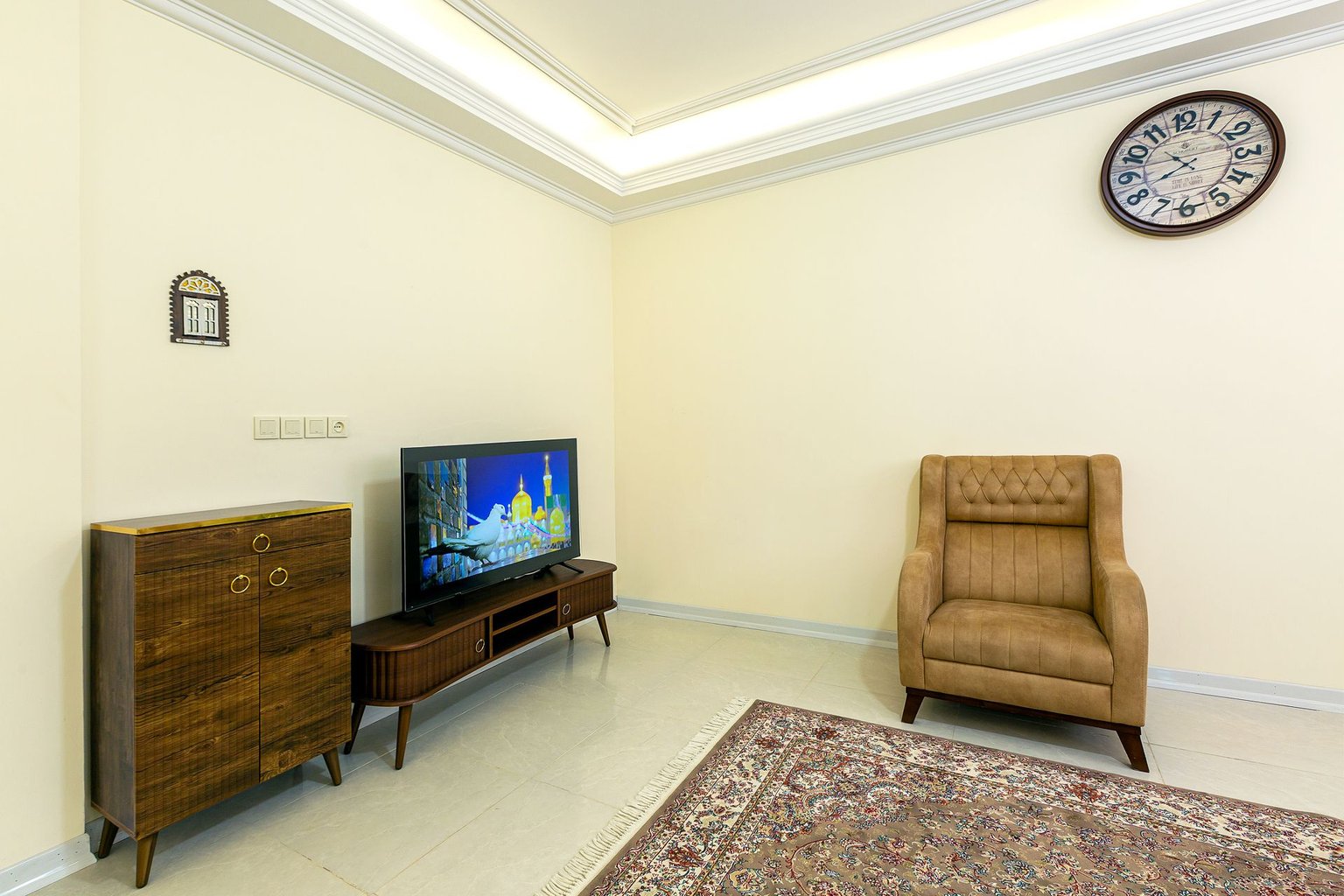 آپارتمان دوخوابه کلانتری 2