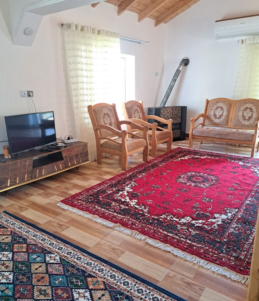 ویلا یک خوابه جنگلی چلچله