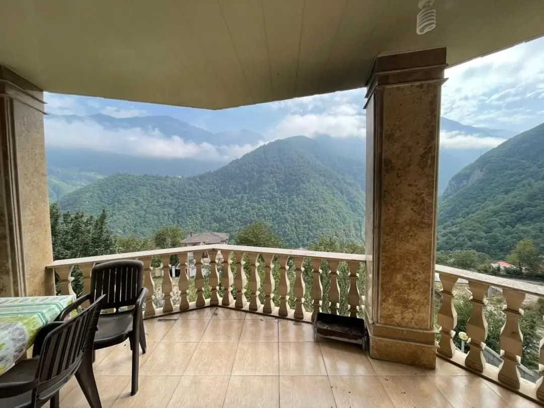 ویلا دوخوابه جنگلی دوهزار زیبا