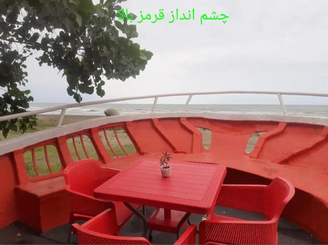 ویلا یک خوابه ساحلی لنج رویال