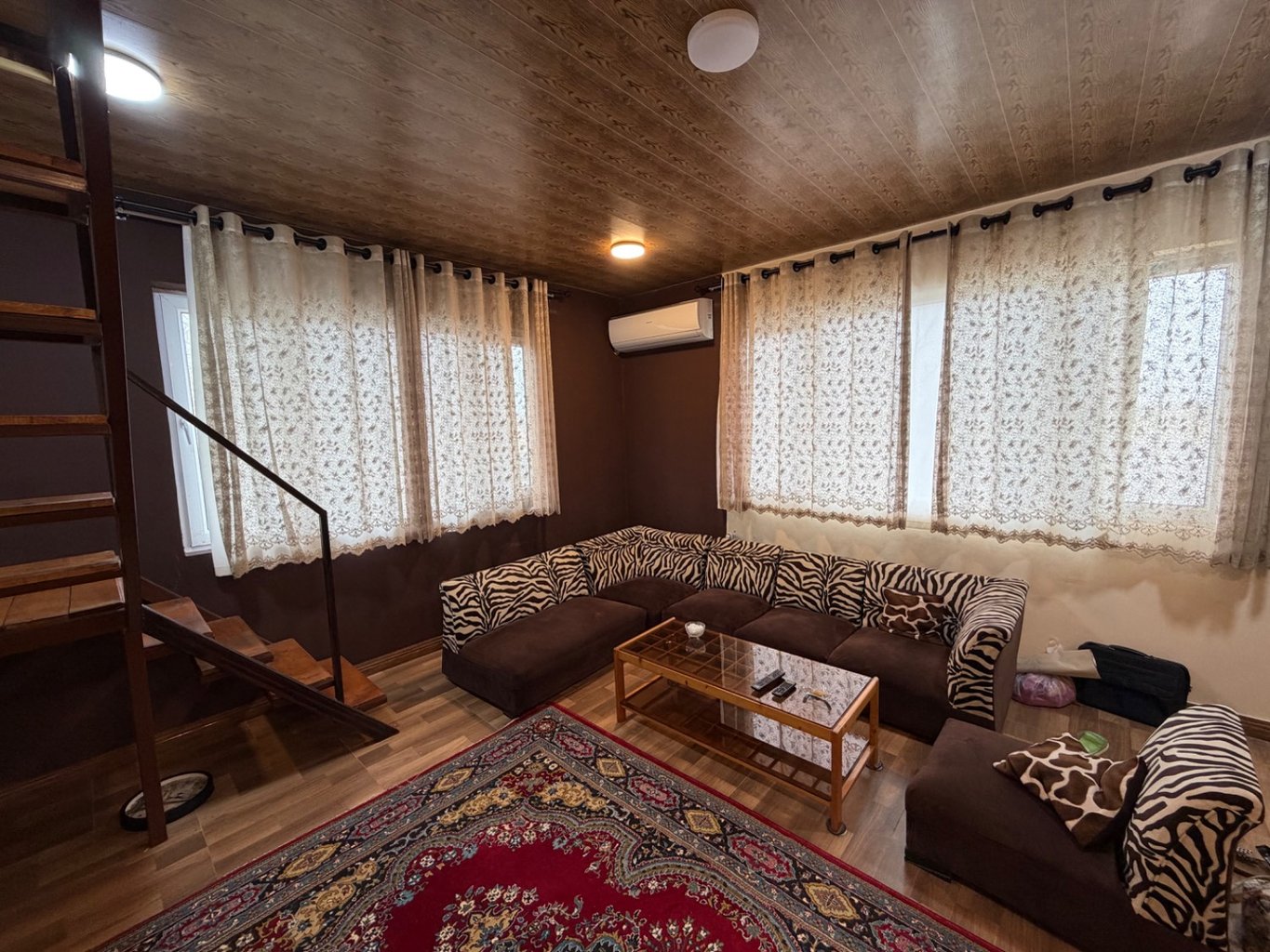 ویلا دوخوابه دوبلکس مستوفیان