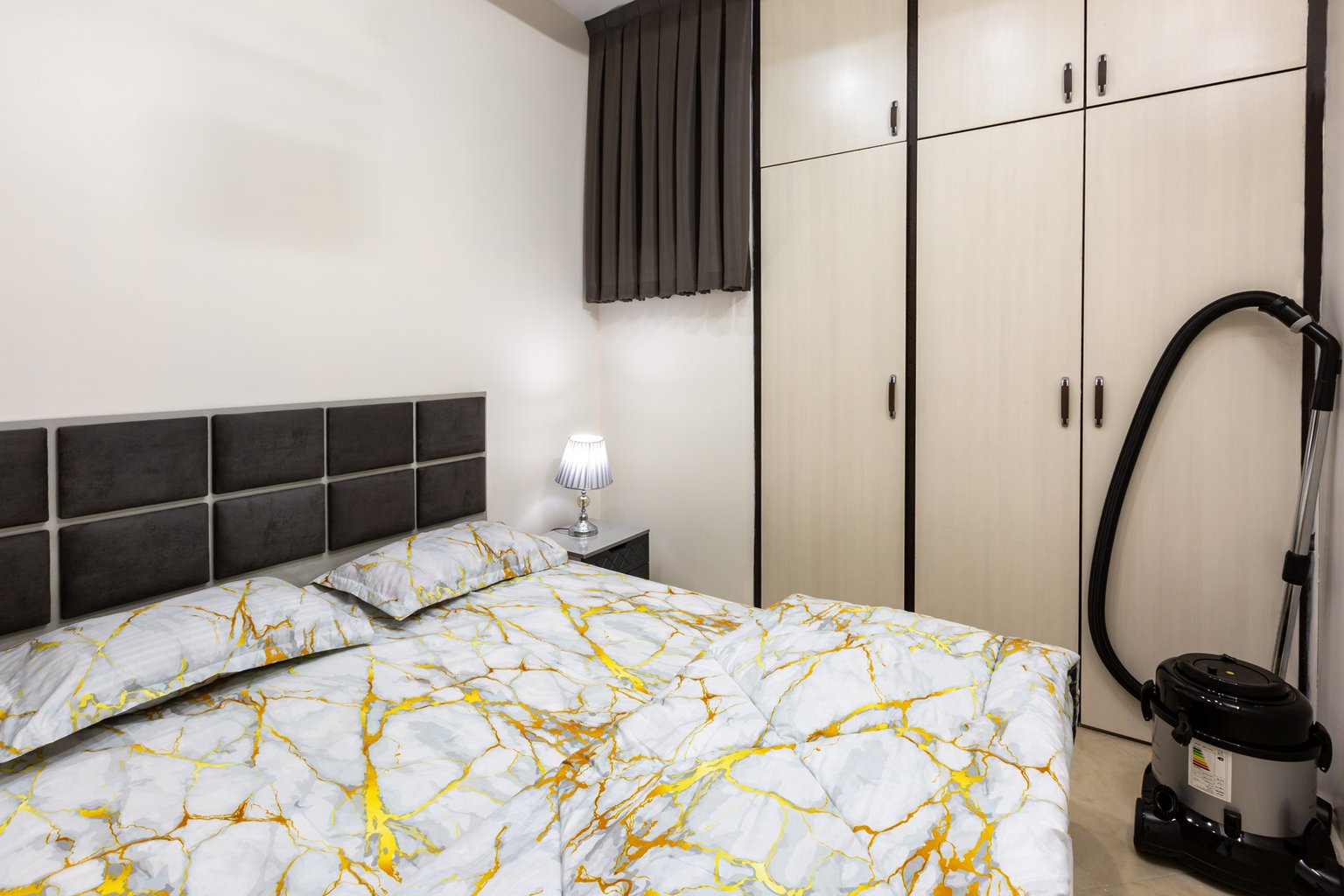 آپارتمان دوخوابه الماس رفیعی ۵۷