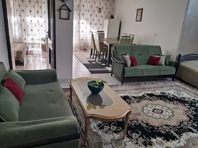 آپارتمان یک خوابه نیکنام