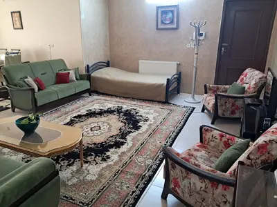 آپارتمان یک خوابه نیکنام