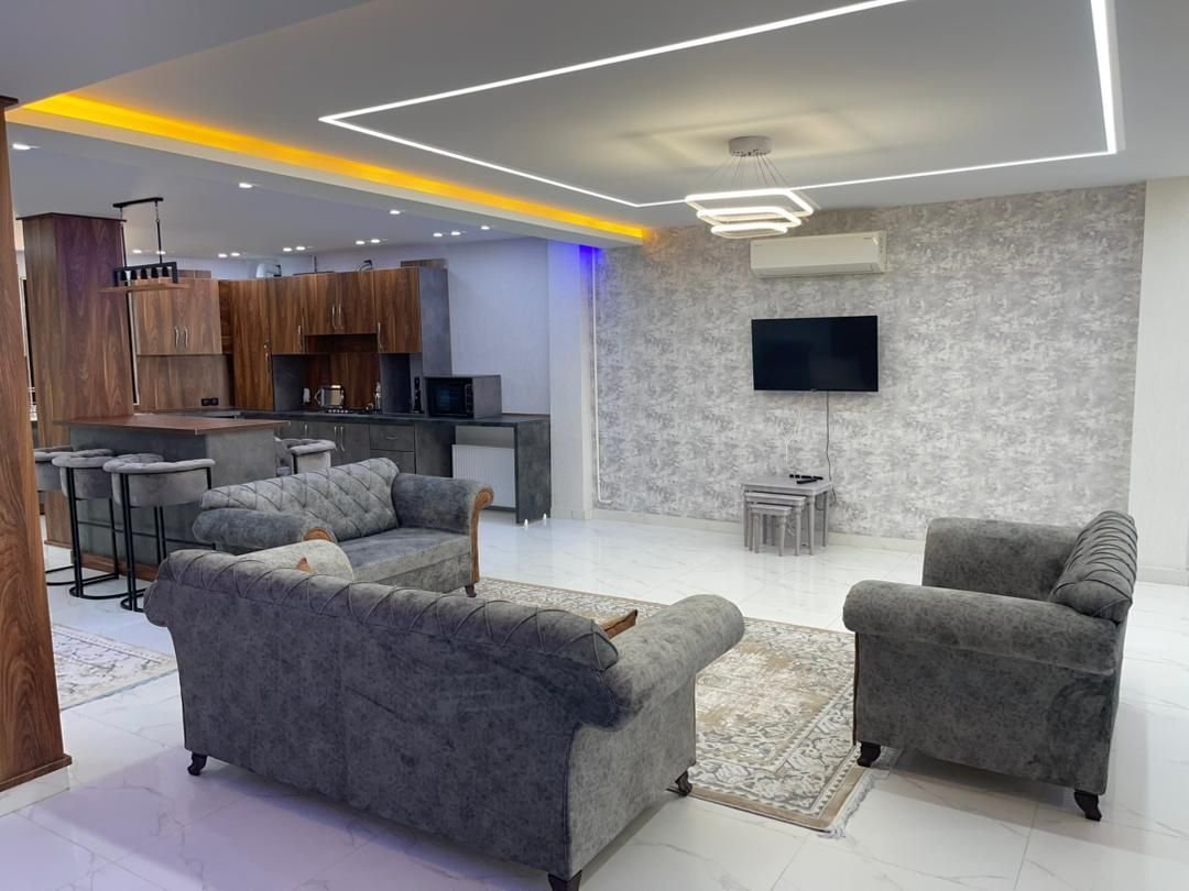 ویلا سه خوابه ساحلی استخردار آبگرم کاسپین ۲