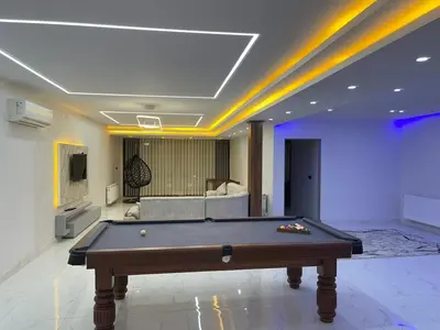 ویلا سه خوابه ساحلی استخردار آبگرم کاسپین ۲