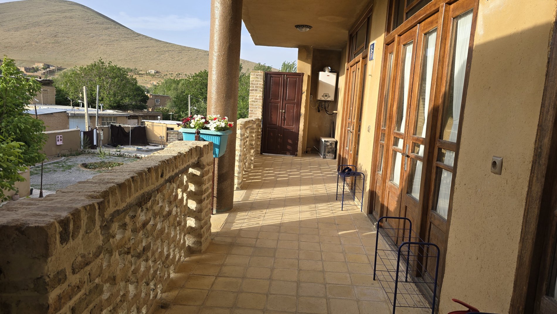 بوم گردی پریزاد شهرکرد - واحد سراچه جیران