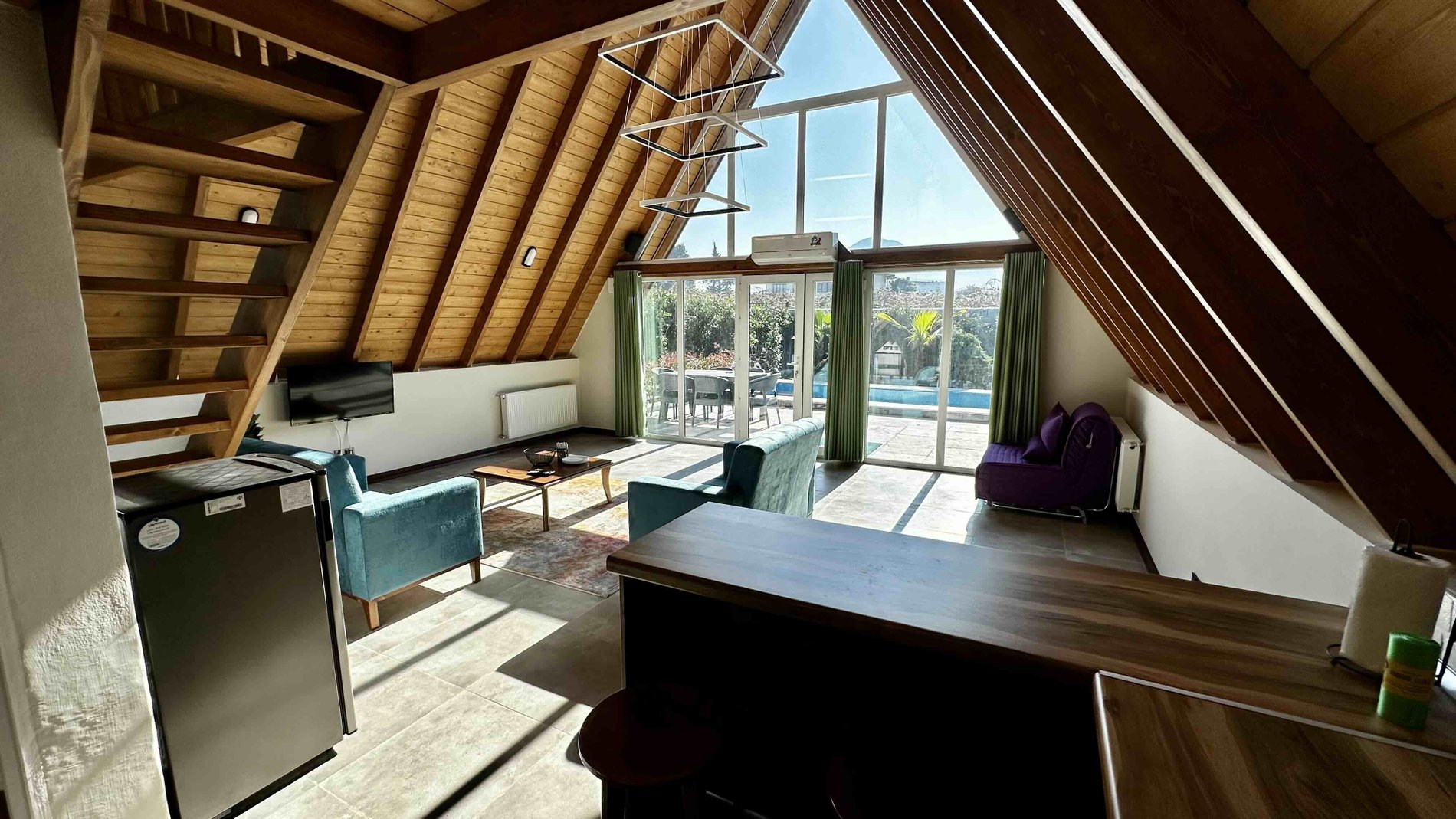 دوخوابه سوئیسی استخردار گاردن ویلا 3