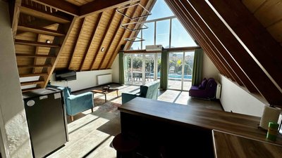 کلبه دوخوابه سوئیسی استخردار گاردن ویلا 3