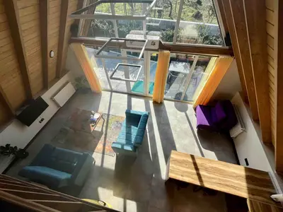 کلبه دوخوابه سوئیسی گاردن ویلا 1