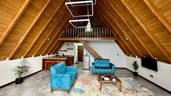 کلبه دوخوابه سوئیسی استخردار گاردن ویلا 3