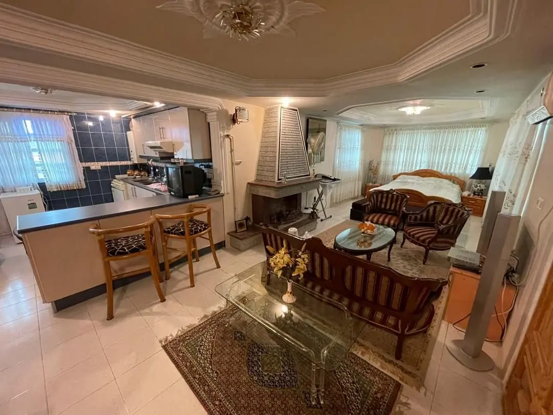 سوئیت فلت رویال - رویال سوییت