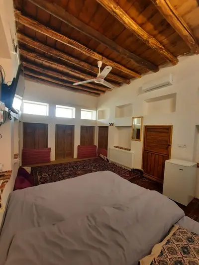 اقامتگاه سنتی افوشتا - واحد سه دری