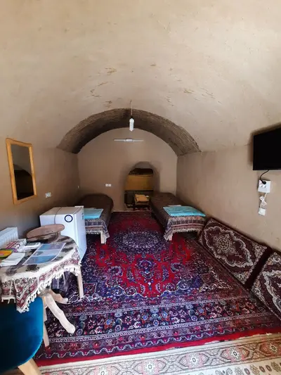 اقامتگاه سنتی افوشتا - واحد کاریزا