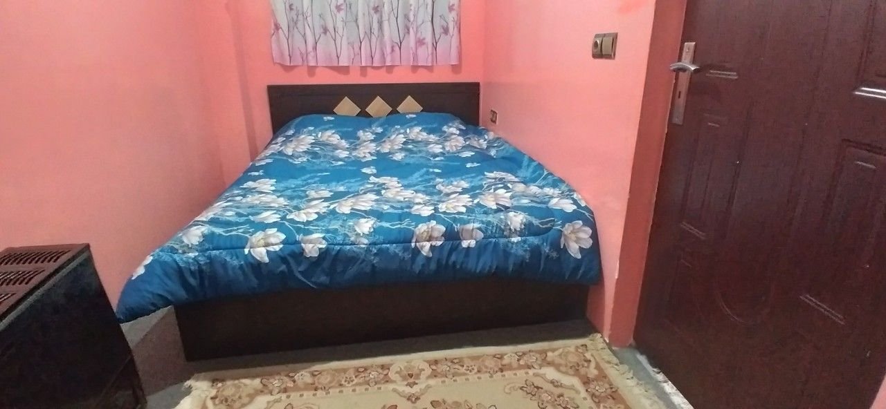 سوئیت یک خوابه هنر