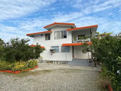 سوئیت دوخوابه هنر 1