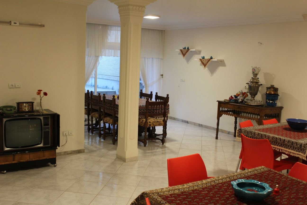 هاستل سرای دربکوشک - واحد دبل 1