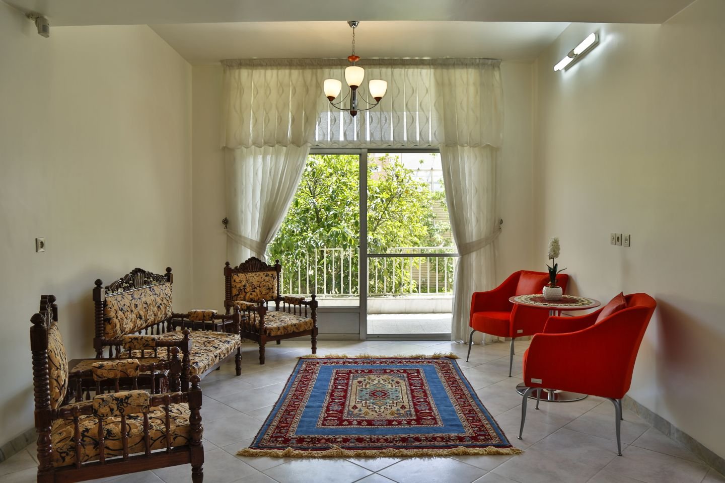 هاستل سرای دربکوشک - واحد دبل 1