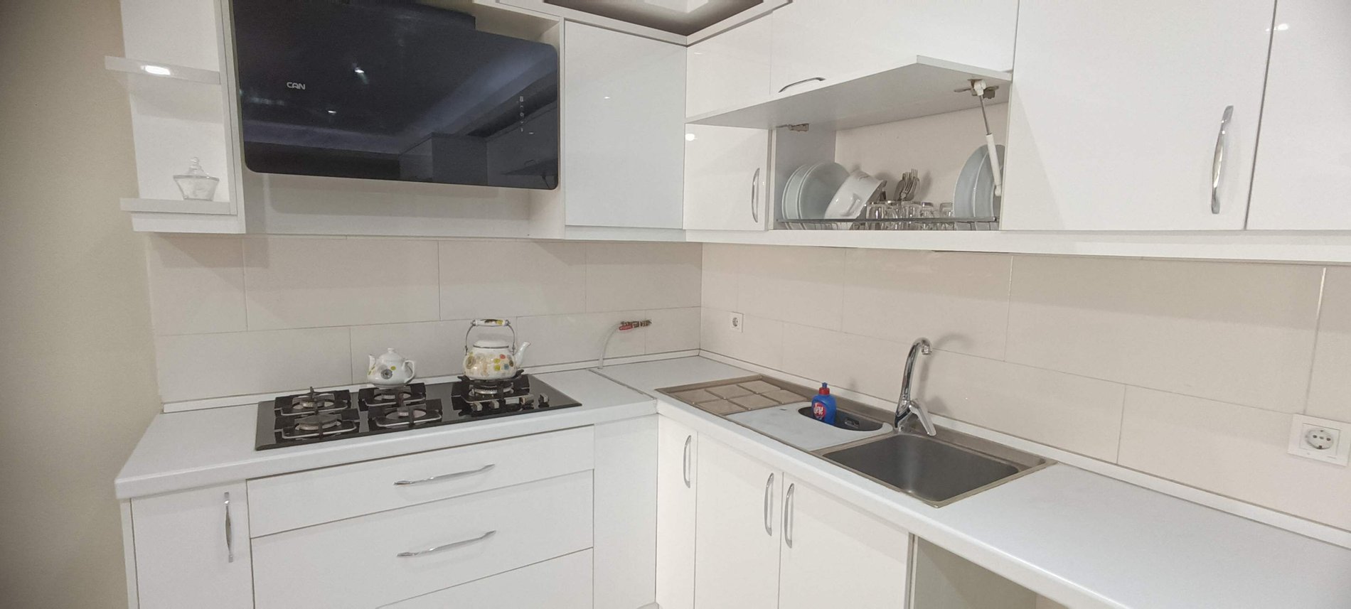 آپارتمان دوخوابه آگور 26 - میدان حر