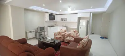 آپارتمان دوخوابه آگور 26 - میدان حر