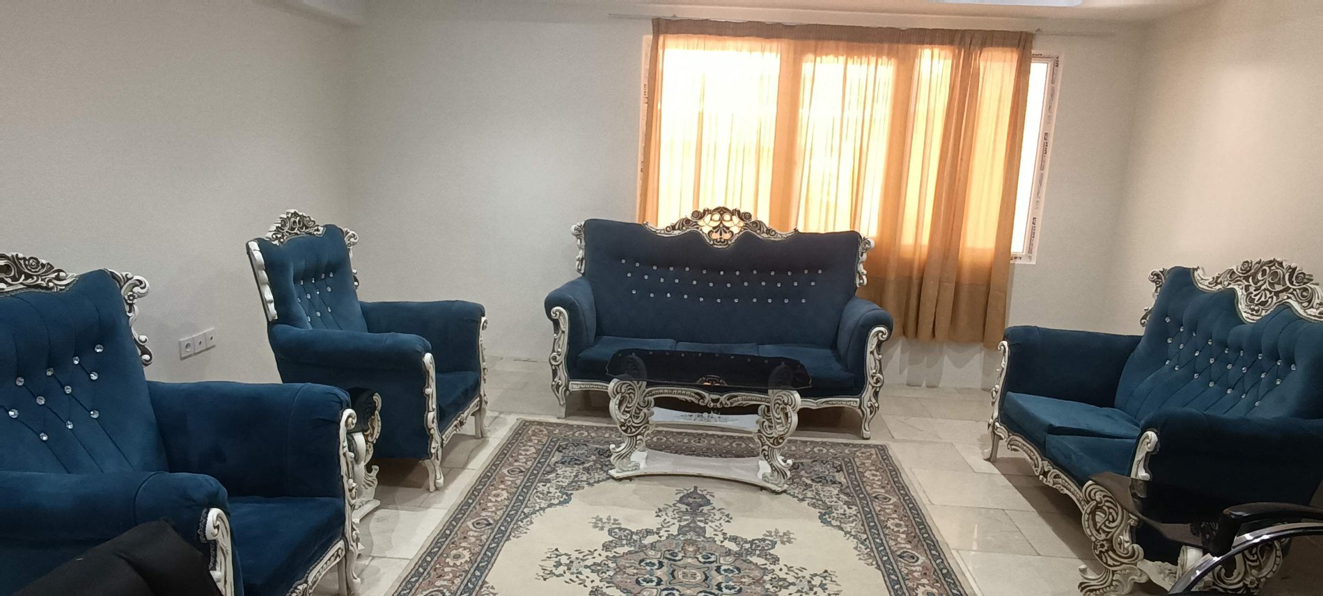 آپارتمان یک خوابه 21 میدان حر