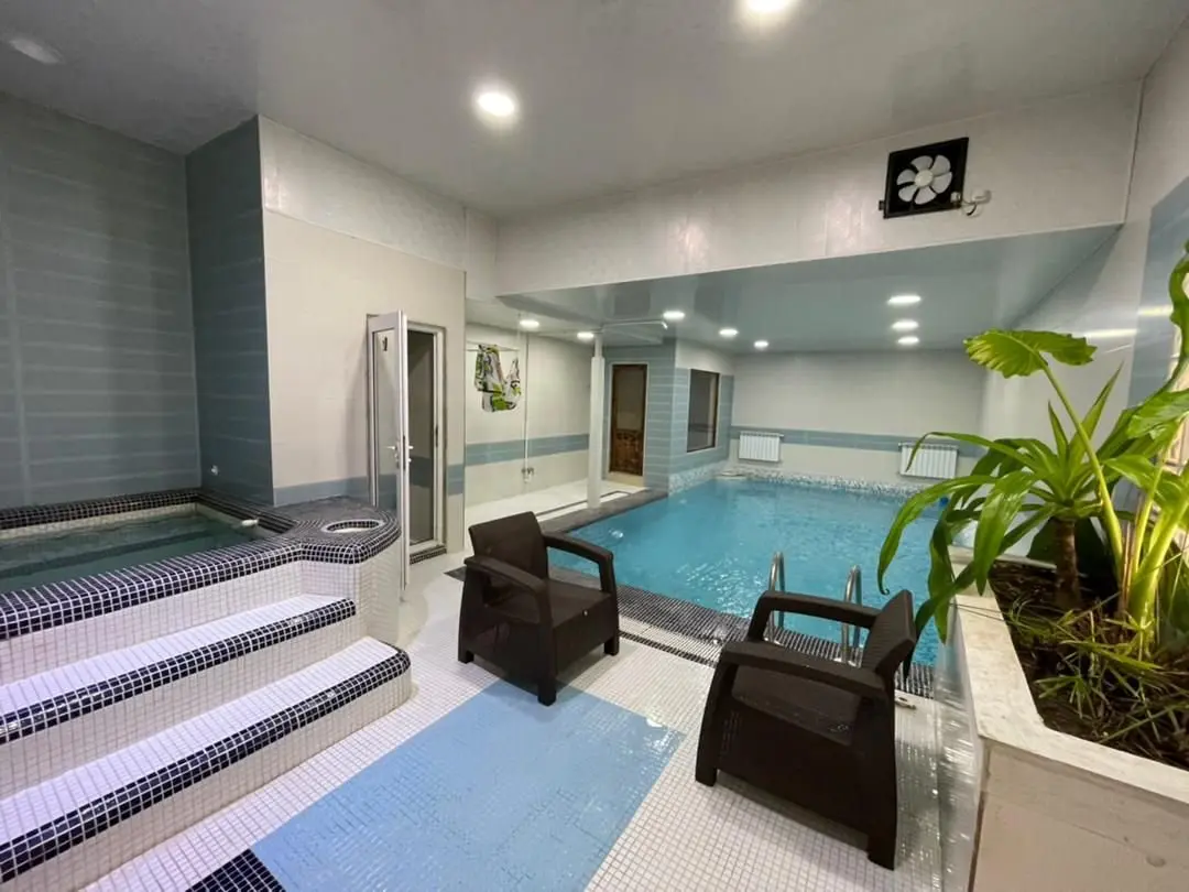 ویلا دوخوابه استخردار آبگرم حامد 2