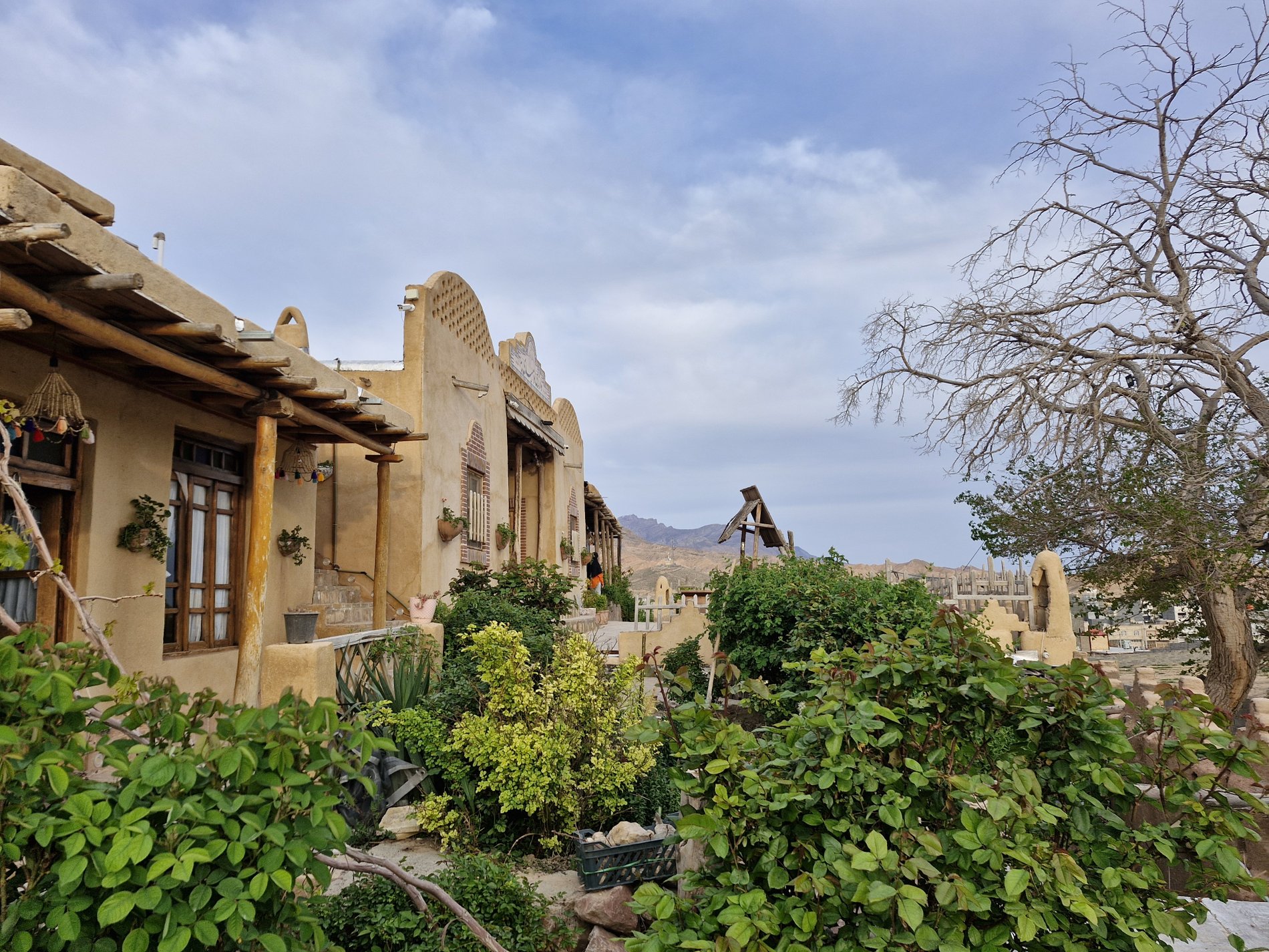 بومگردی اقامتگاه وارگه امیدیه1 - اتاق خالو