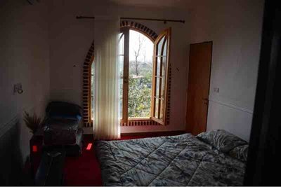 اقامتگاه سنتی چکامه - واحد جکوزی دار نگاه