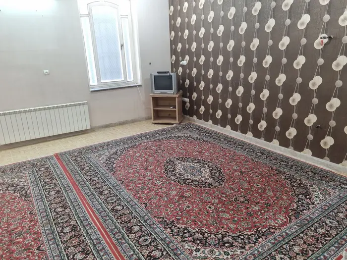 آپارتمان دوخوابه میدان قبله