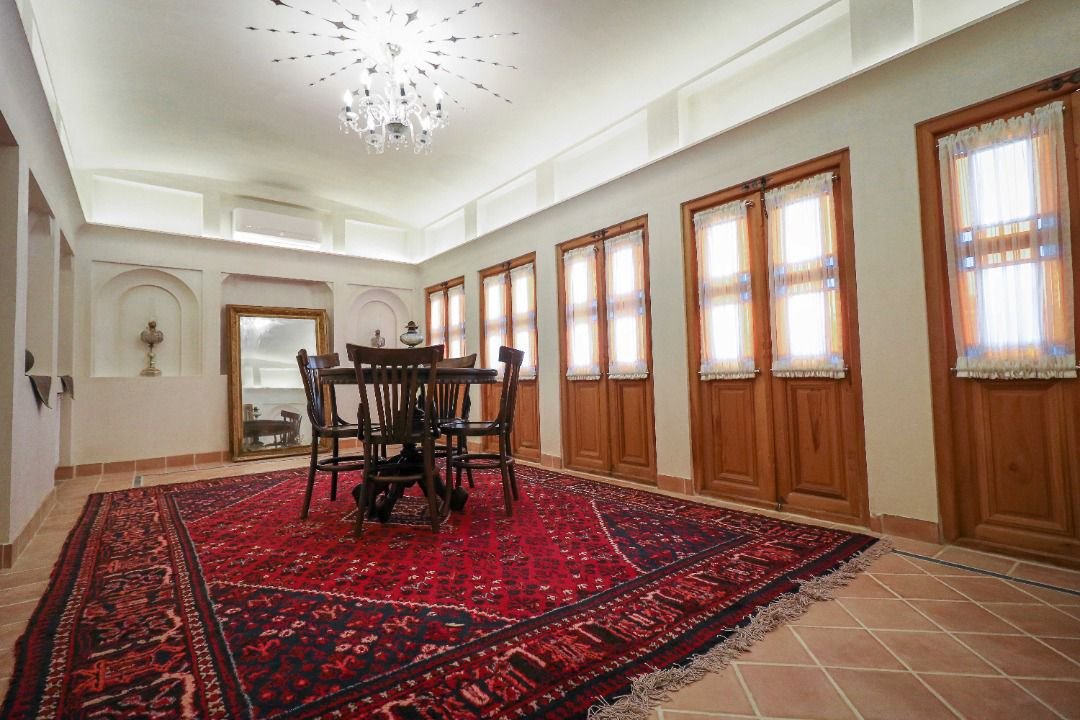 اقامتگاه سنتی سرای قجر - واحد 114