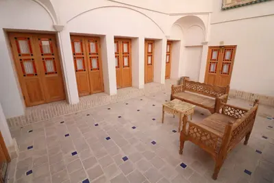 اقامتگاه سنتی سرای قجر - واحد 114