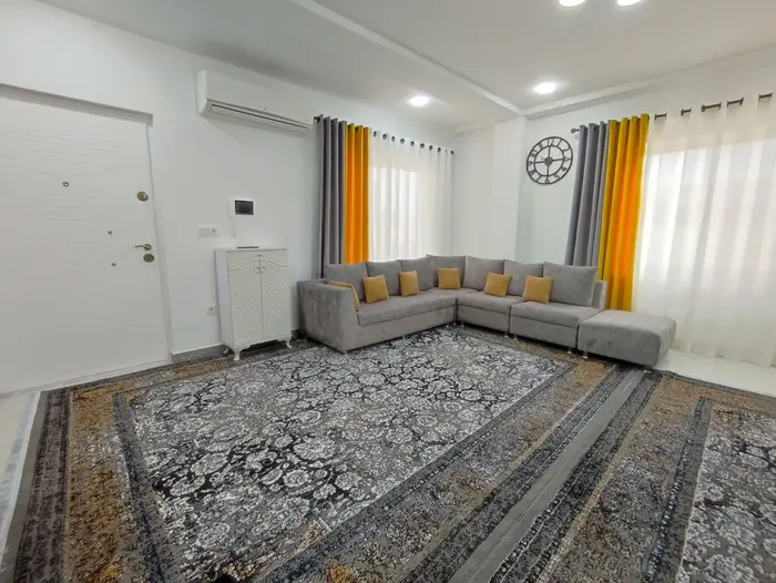 سه خوابه استخردار نیاستی