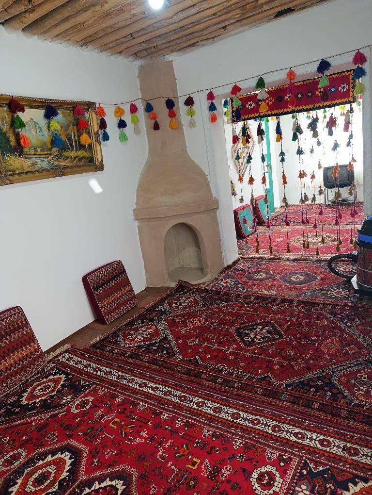 بوم گردی بام هما - اتاق 3