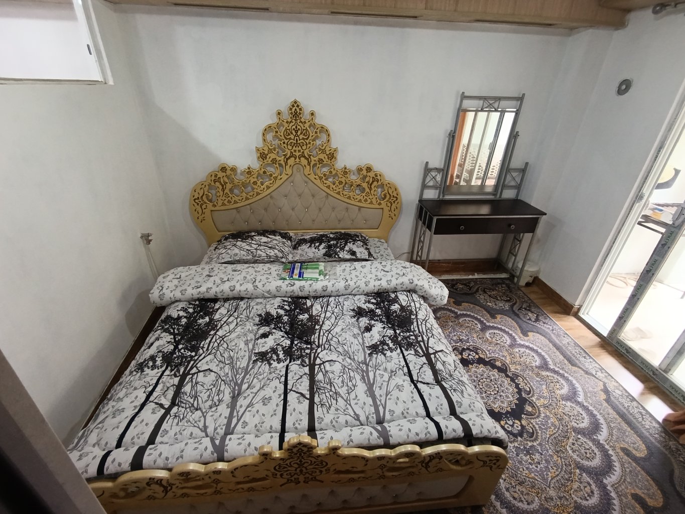 آپارتمان یک خوابه زمانه