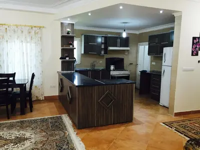 آپارتمان دوخوابه رادیو دریا